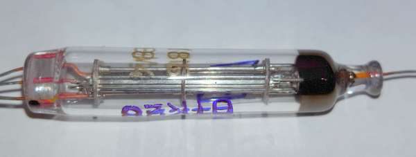 pics-rod_tube_1J18B_close_up-600